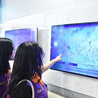 Outdoor Study Kelas XI TKJ Ke BMKG Stasiun Meteorologi Sultan Syarif Kasim II